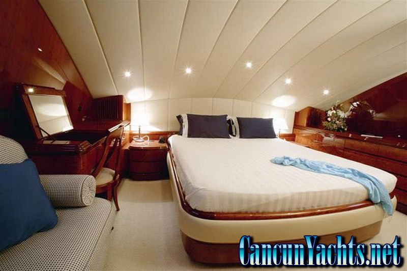 Cancun Yachts, Cancun Boats, Cancun Charters, Mega Yachts Cancun, Big Boat charters Cancun, Rent a boat, charter boat, fishing, party boats, party yacht, event yacht, wedding boats yachts, beach, water sports,